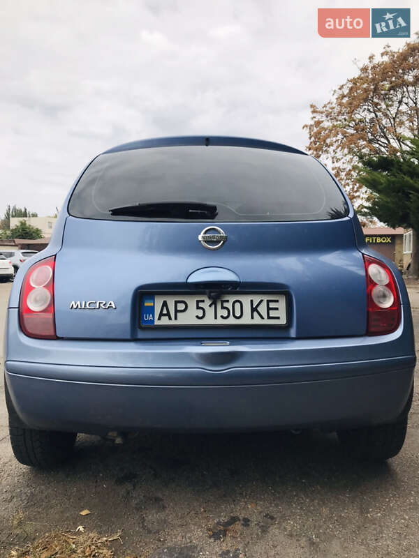 Хэтчбек Nissan Micra 2003 в Запорожье