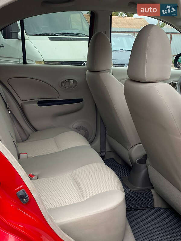 Хэтчбек Nissan Micra 2011 в Кривом Роге