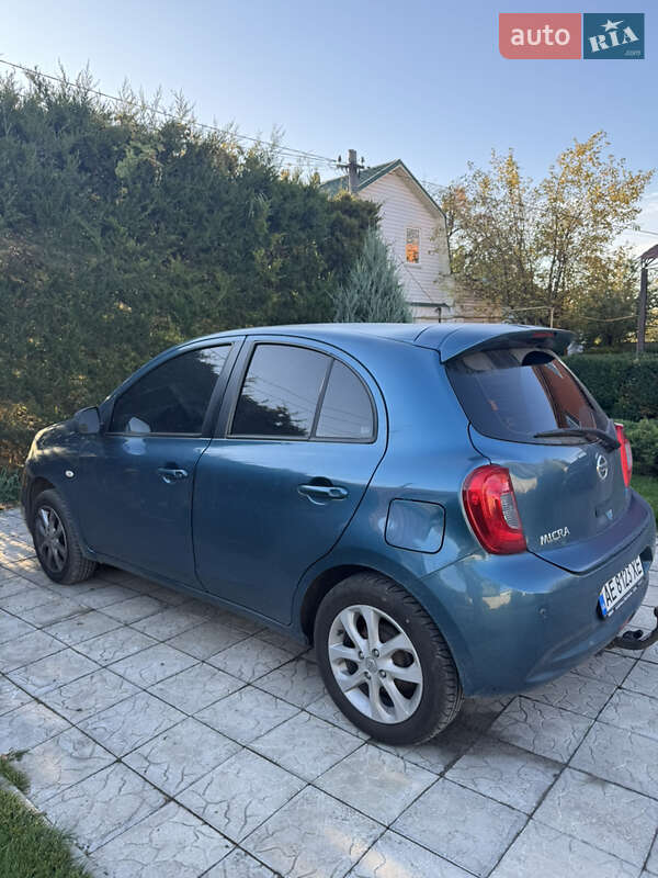 Хэтчбек Nissan Micra 2014 в Днепре