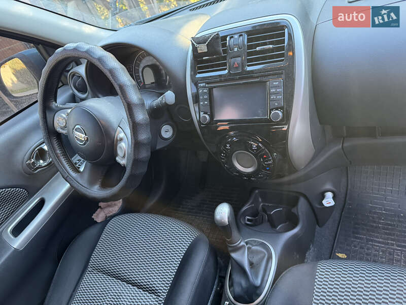 Хэтчбек Nissan Micra 2014 в Днепре