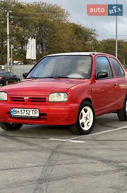 Хэтчбек Nissan Micra 1993 в Одессе