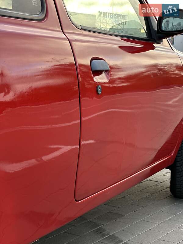 Хэтчбек Nissan Micra 1993 в Одессе