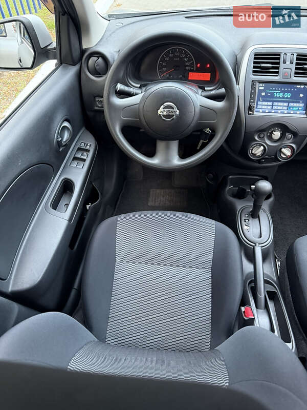 Хэтчбек Nissan Micra 2015 в Одессе