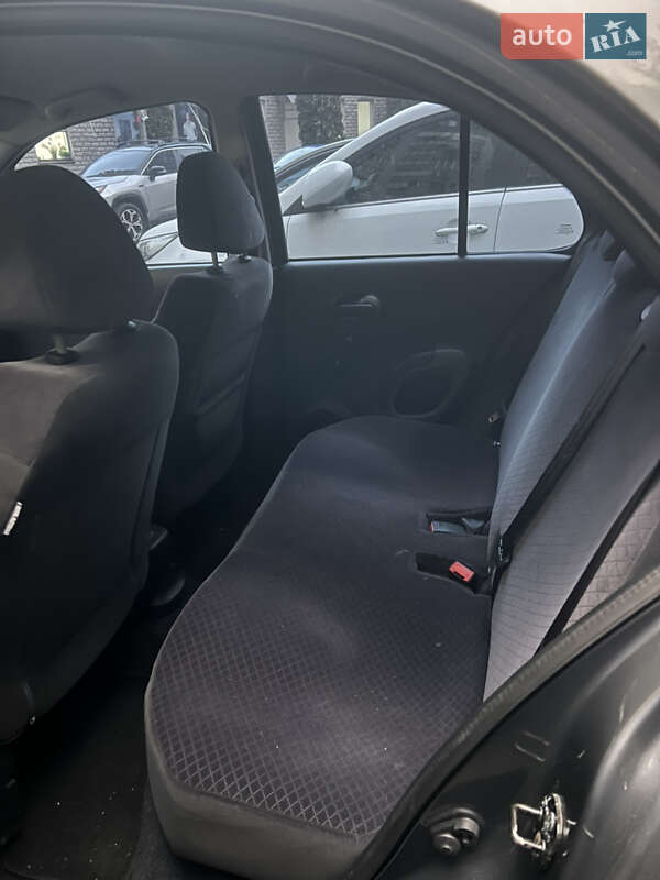 Хэтчбек Nissan Micra 2005 в Киеве фото 13 Хэтчбек Nissan Micra 2005 в Киеве
