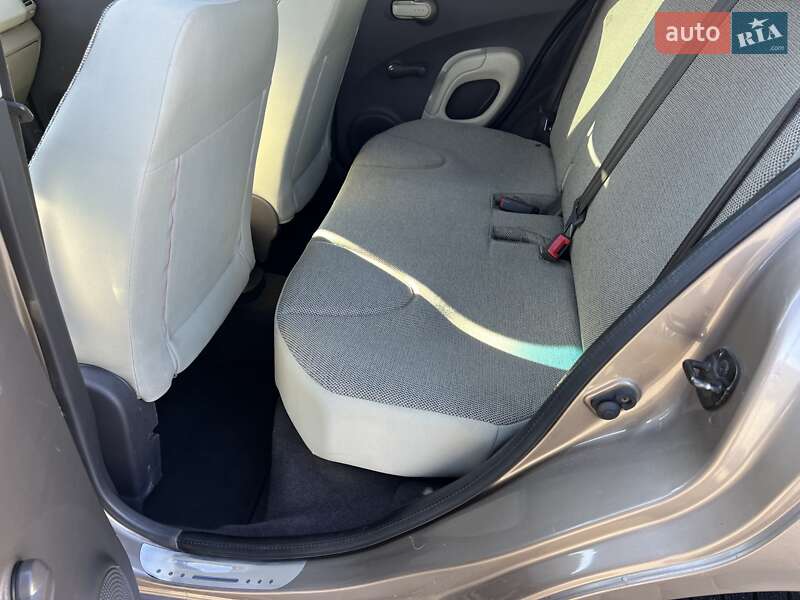 Хэтчбек Nissan Micra 2006 в Киеве фото 12 Хэтчбек Nissan Micra 2006 в Киеве