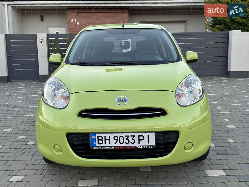 Хетчбек Nissan Micra 2013 в Одесі