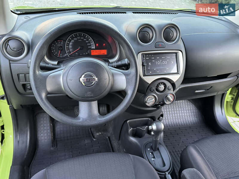 Хетчбек Nissan Micra 2013 в Одесі