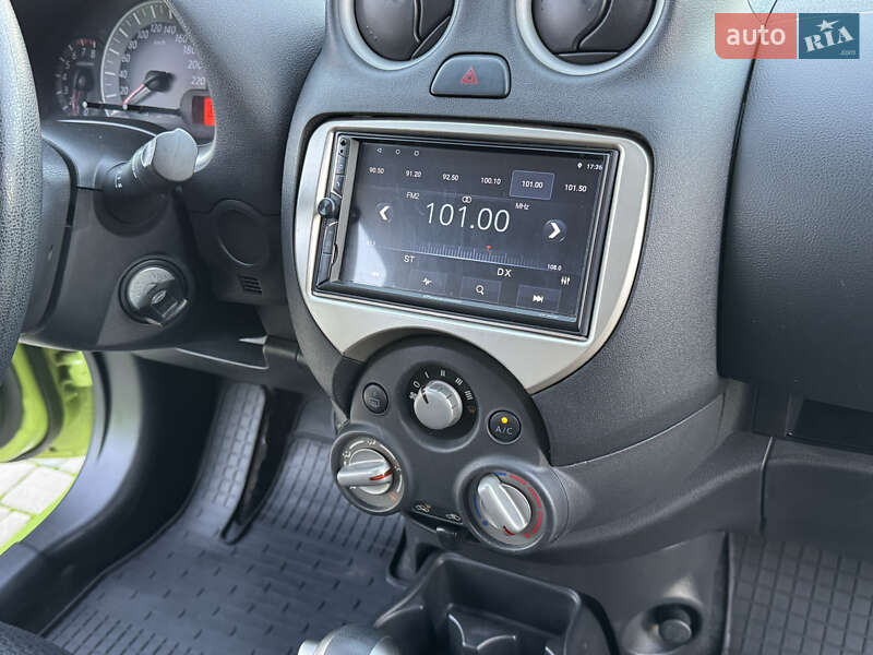 Хетчбек Nissan Micra 2013 в Одесі