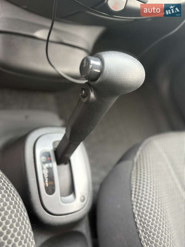 Хетчбек Nissan Micra 2008 в Києві