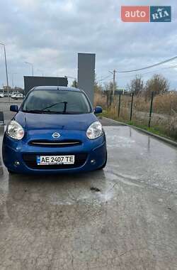 Хэтчбек Nissan Micra 2014 в Днепре