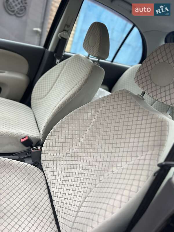 Хетчбек Nissan Micra 2006 в Харкові фото 14 Хетчбек Nissan Micra 2006 в Харкові