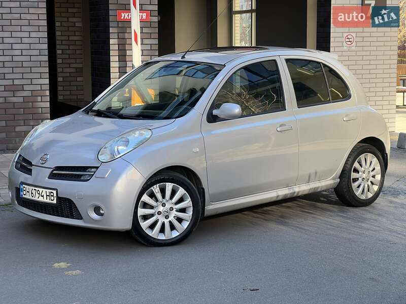 Хэтчбек Nissan Micra 2006 в Киеве