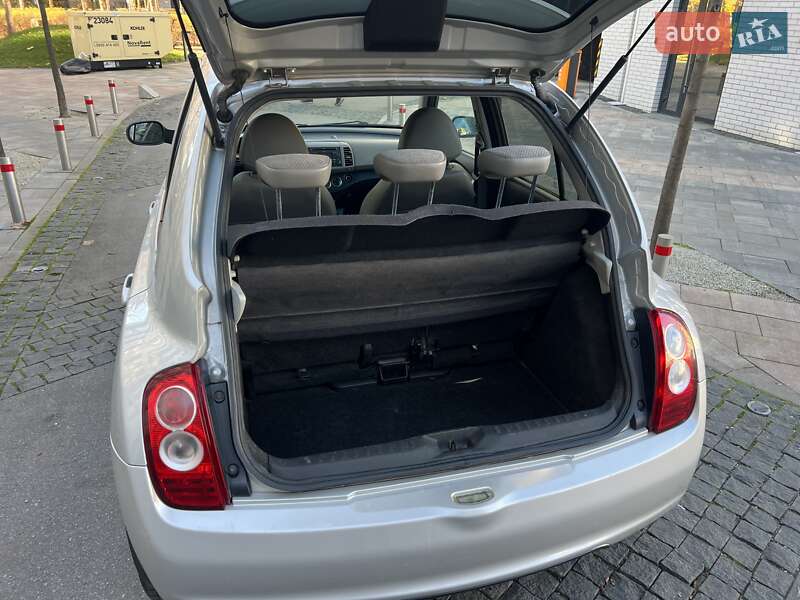 Хэтчбек Nissan Micra 2006 в Киеве