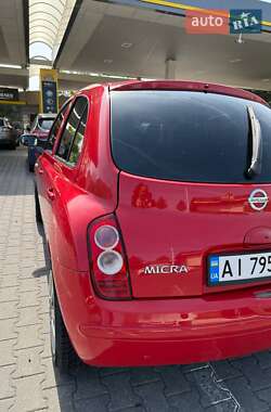 Хэтчбек Nissan Micra 2005 в Яготине