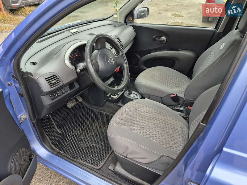 Хэтчбек Nissan Micra 2004 в Киеве