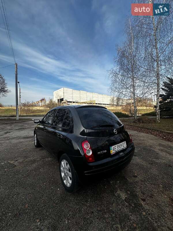 Хэтчбек Nissan Micra 2006 в Запорожье