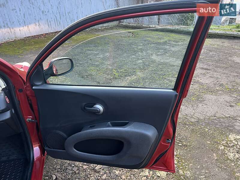 Хэтчбек Nissan Micra 2006 в Черновцах фото 10 Хэтчбек Nissan Micra 2006 в Черновцах
