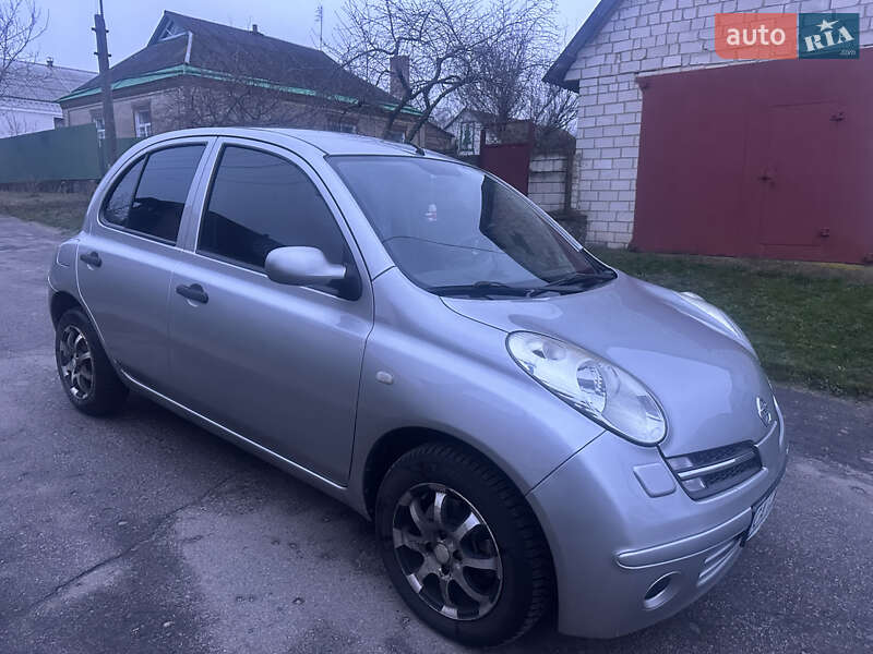 Хэтчбек Nissan Micra 2006 в Звенигородке