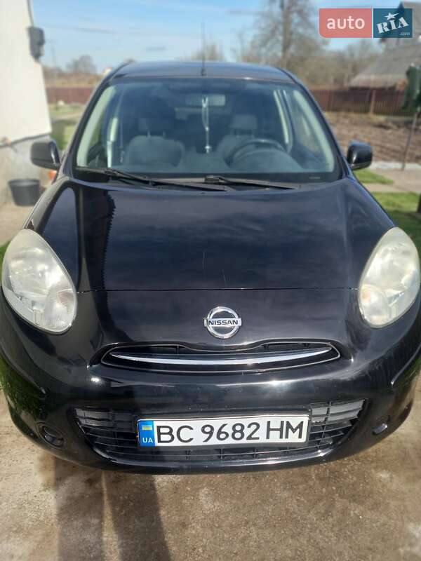 Хэтчбек Nissan Micra 2011 в Стрые