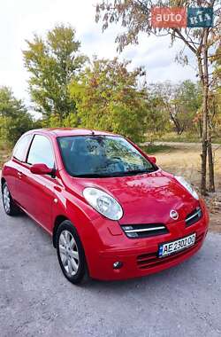 Хетчбек Nissan Micra 2006 в Дніпрі
