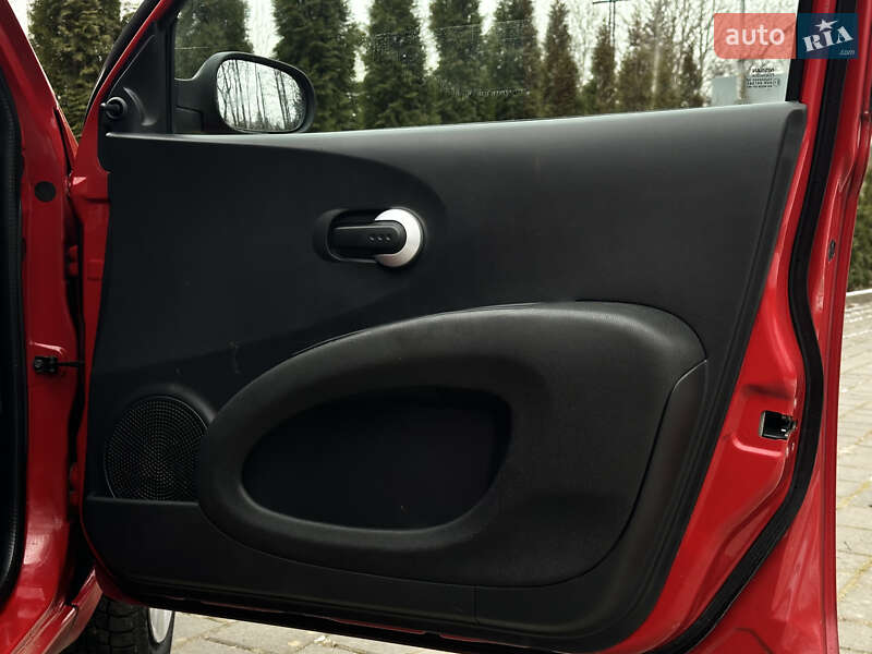 Хэтчбек Nissan Micra 2008 в Дрогобыче