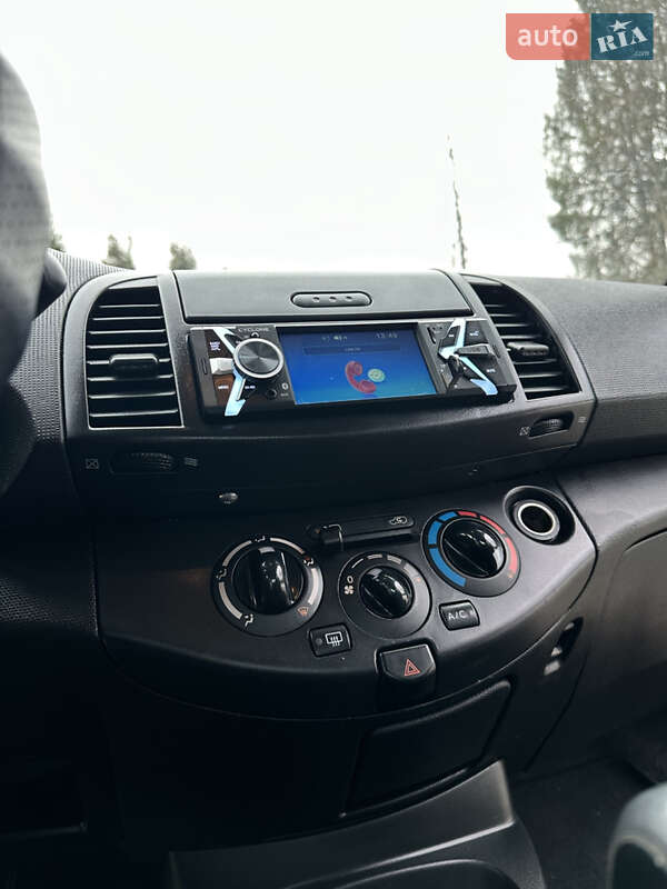 Хэтчбек Nissan Micra 2008 в Дрогобыче