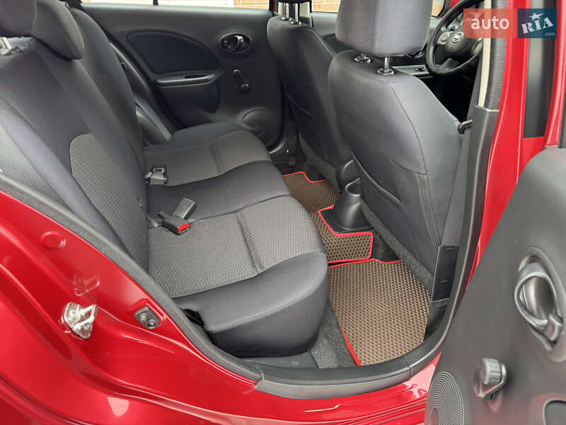 Хэтчбек Nissan Micra 2015 в Киеве