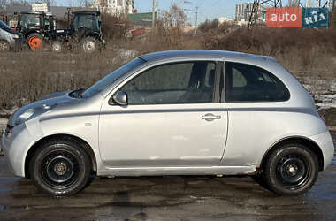 Хэтчбек Nissan Micra 2005 в Вишневом