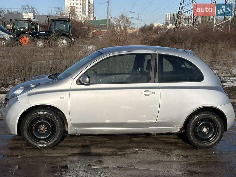 Nissan Micra 2005 Nissan Micra 2005
