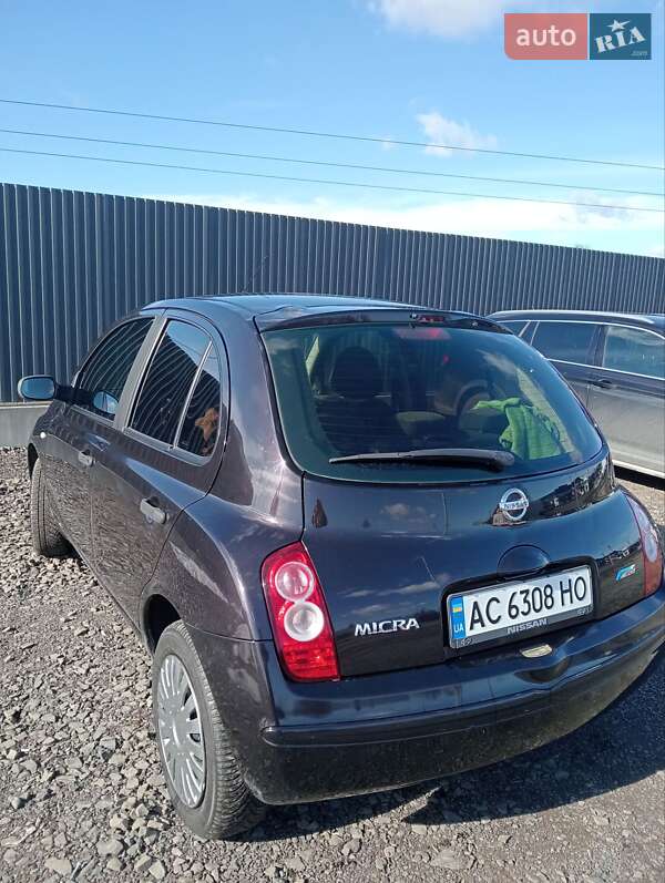 Хэтчбек Nissan Micra 2010 в Луцке