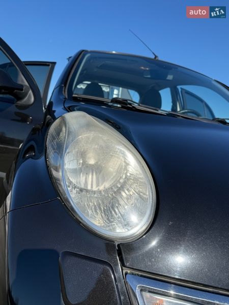 Хэтчбек Nissan Micra 2008 в Буче