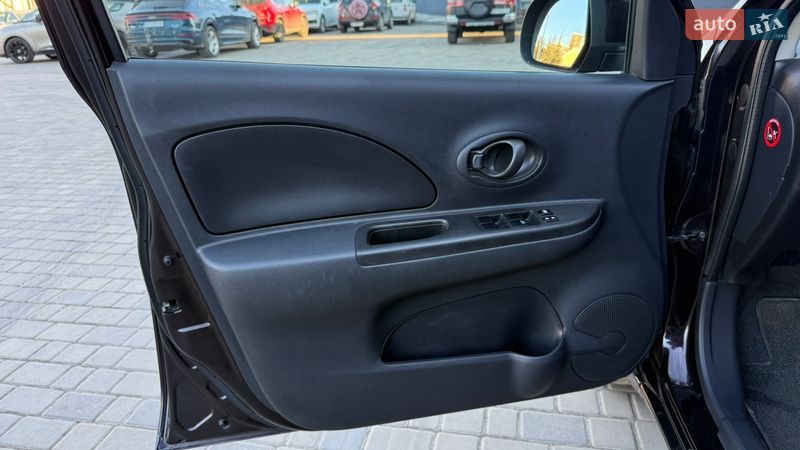 Хэтчбек Nissan Micra 2013 в Киеве