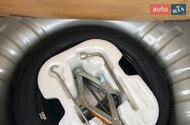 Хэтчбек Nissan Micra 2011 в Терновке