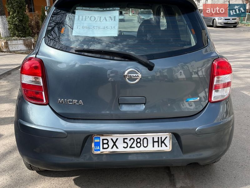 Хетчбек Nissan Micra 2012 в Ярмолинцях