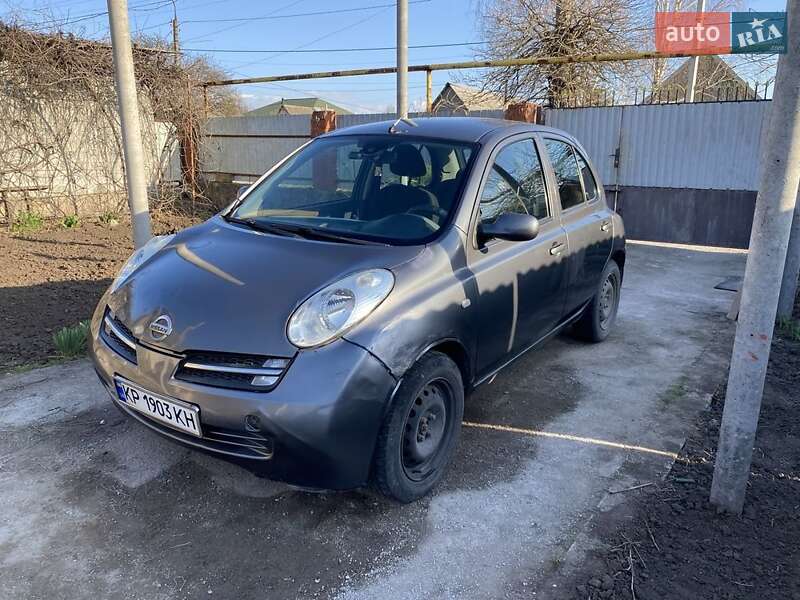 Хетчбек Nissan Micra 2005 в Запоріжжі