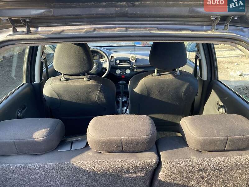 Хетчбек Nissan Micra 2005 в Запоріжжі