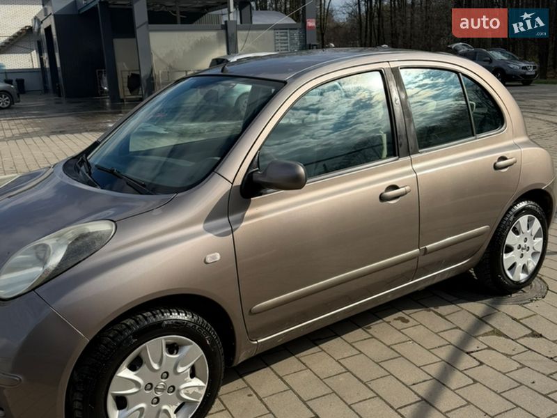 Хетчбек Nissan Micra 2007 в Долині