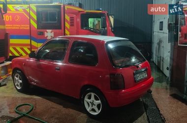 Хэтчбек Nissan Micra 1993 в Березовке