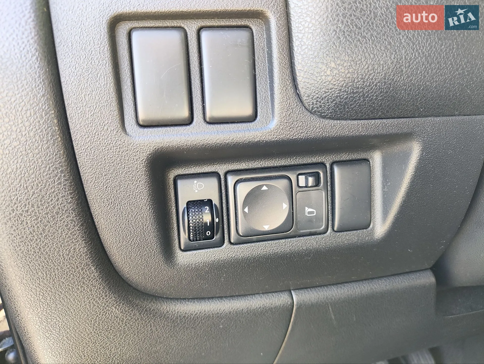 2011 Nissan Micra - мініатюра 3