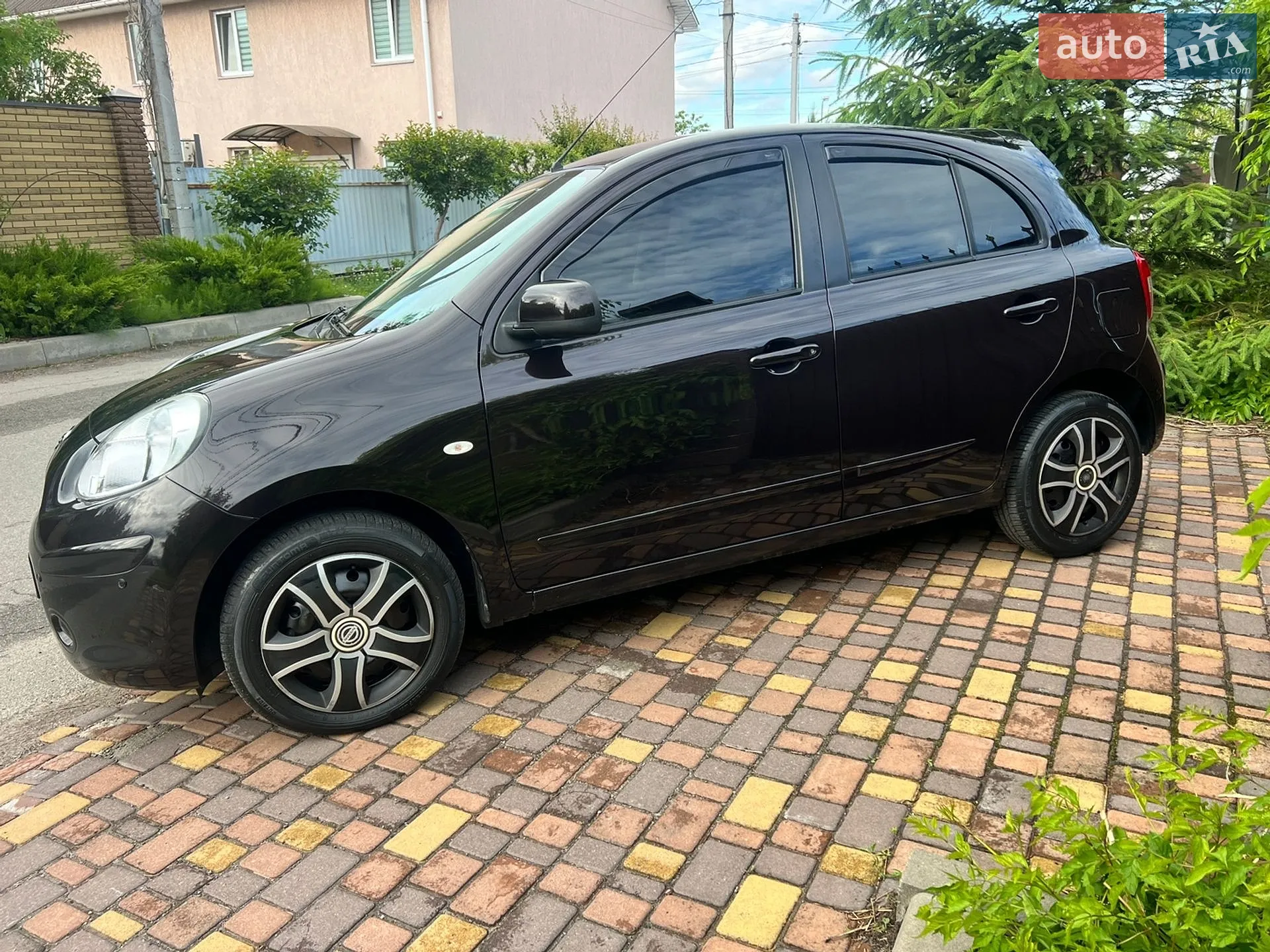 2010 Nissan Micra - мініатюра 2