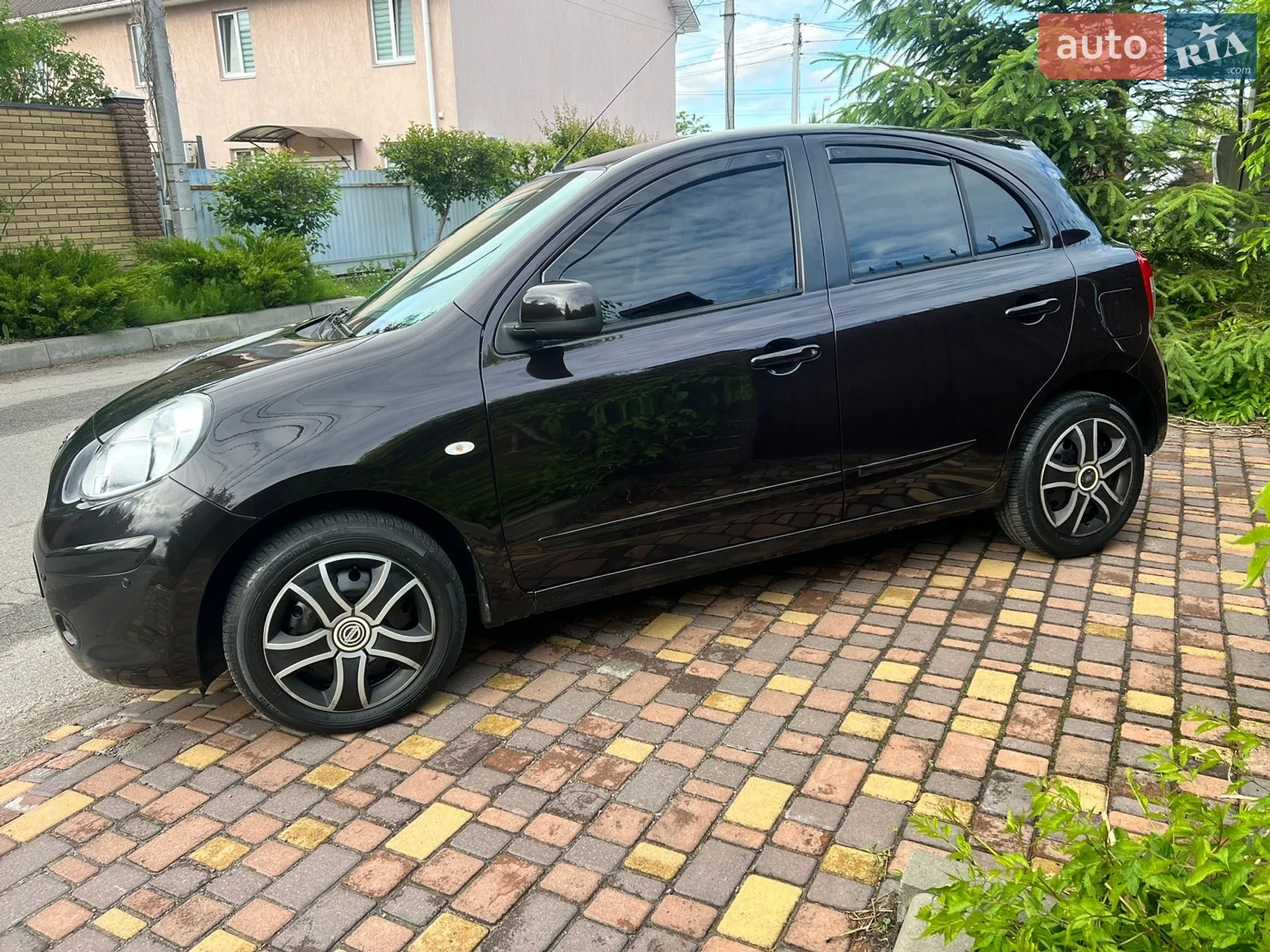 2010 Nissan Micra - мініатюра 3