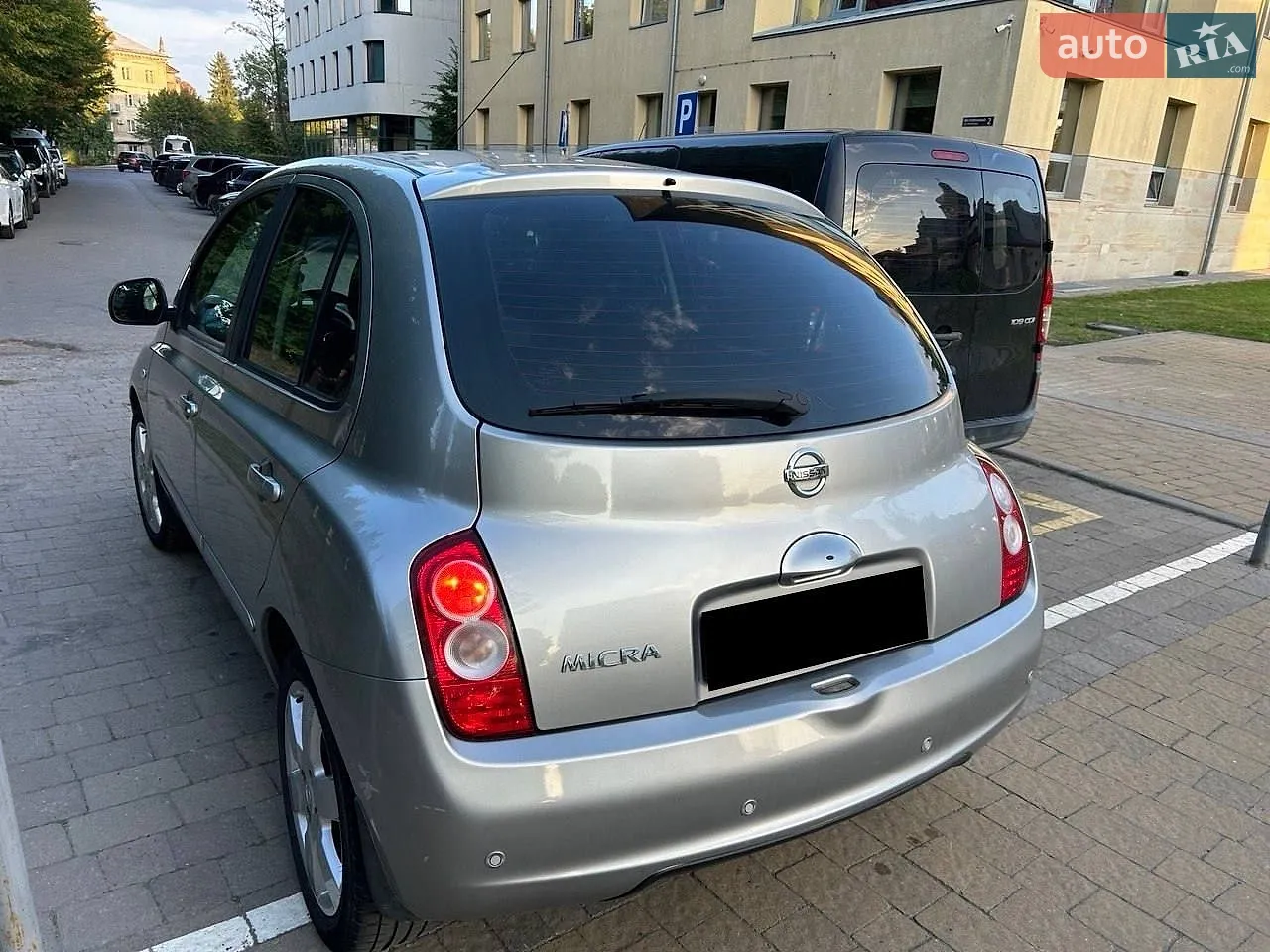 2010 Nissan Micra - мініатюра 8