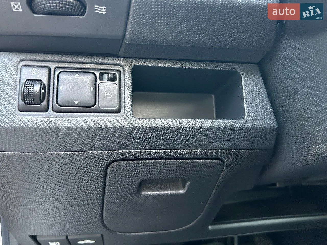2010 Nissan Micra - мініатюра 16