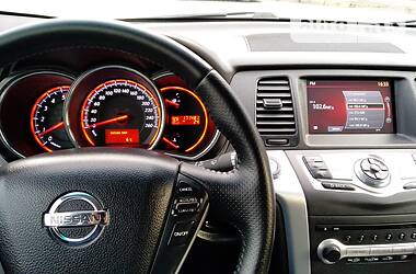 Позашляховик / Кросовер Nissan Murano 2010 в 