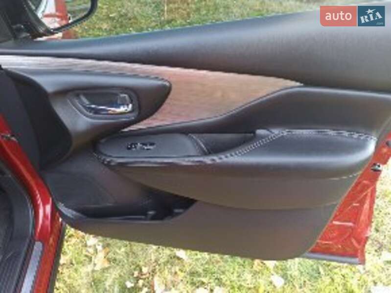 Позашляховик / Кросовер Nissan Murano 2017 в Полтаві