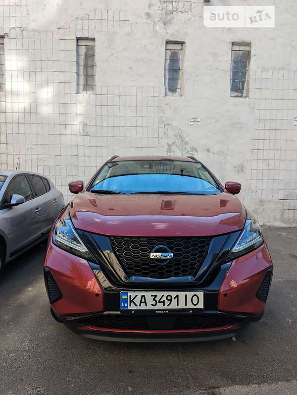 Позашляховик / Кросовер Nissan Murano 2019 в Києві