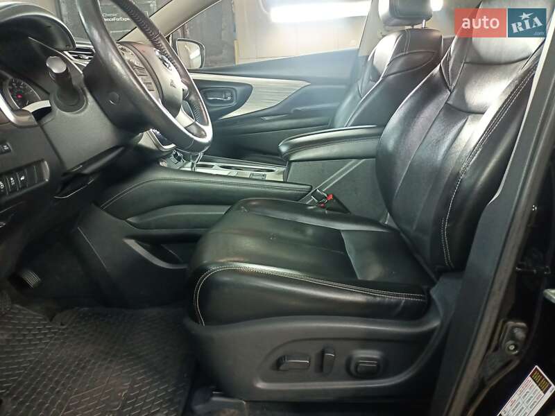 Внедорожник / Кроссовер Nissan Murano 2018 в Александрие