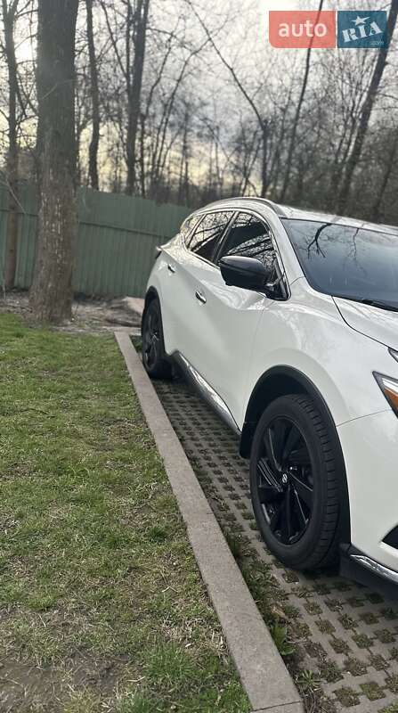 Позашляховик / Кросовер Nissan Murano 2017 в Києві