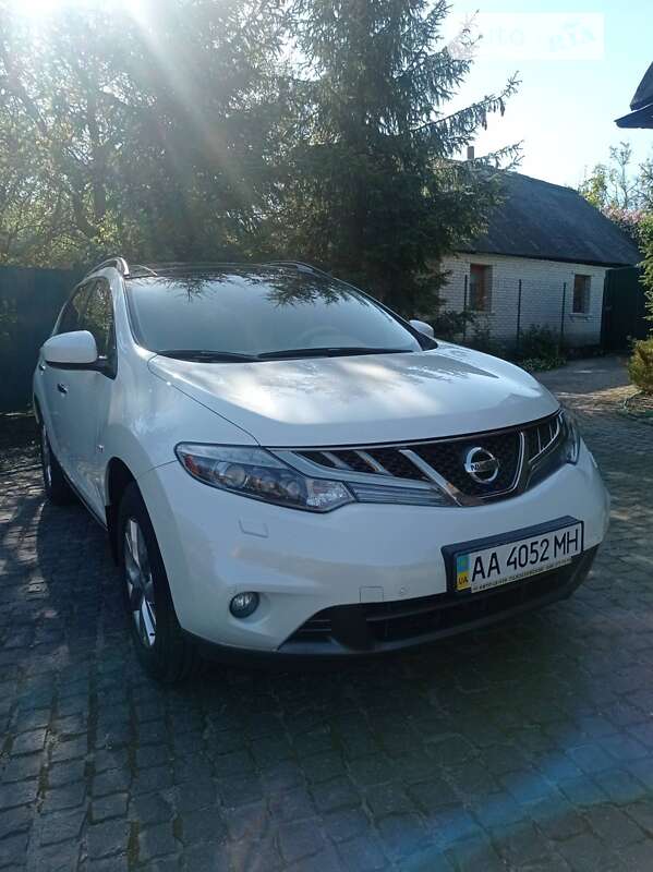 Позашляховик / Кросовер Nissan Murano 2012 в Києві