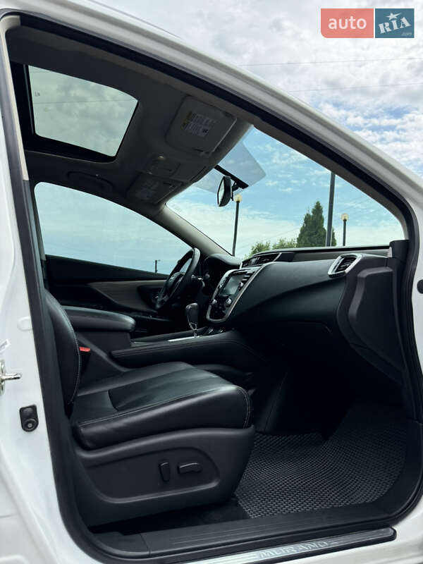 Внедорожник / Кроссовер Nissan Murano 2016 в Новгородке